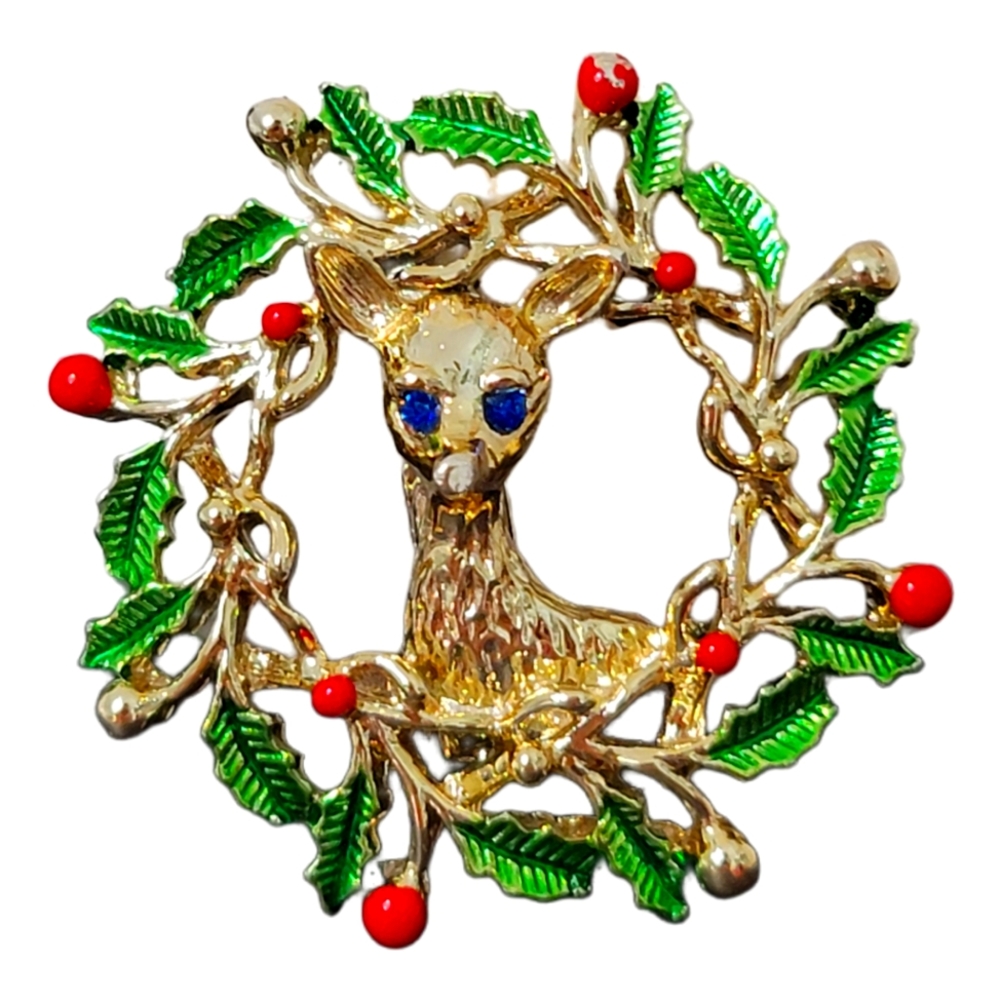 Gerry's fashion brooch Christmas wreath deer pin embellished with stones.
